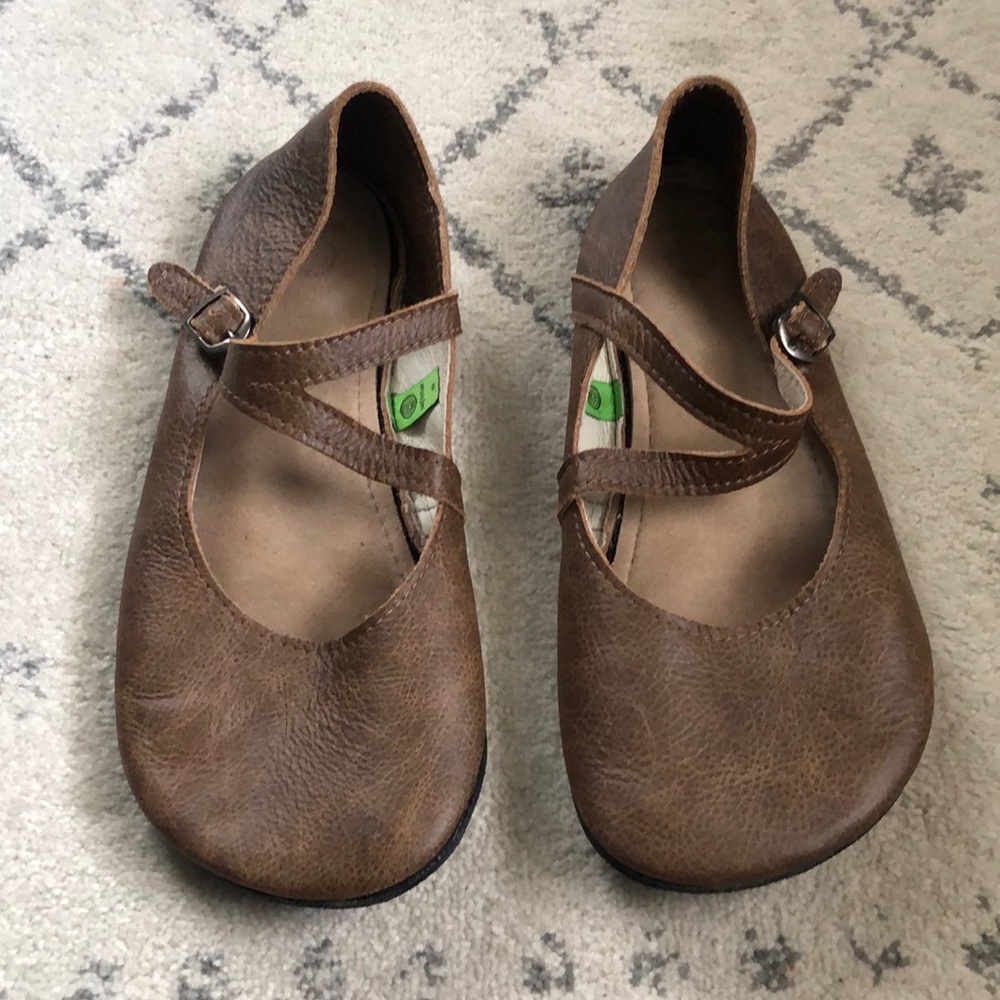 Barefoot shoes! Softstar Primal Maryjanes in brown
